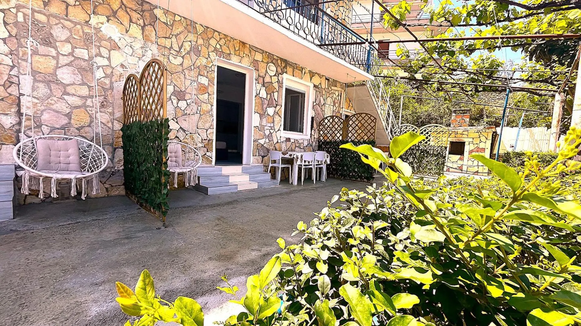 Quiet Blue Guesthouse Vlorë Αλβανία